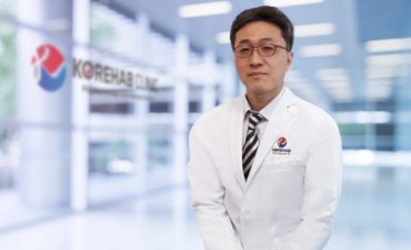 Dr. SUYEOL PARK